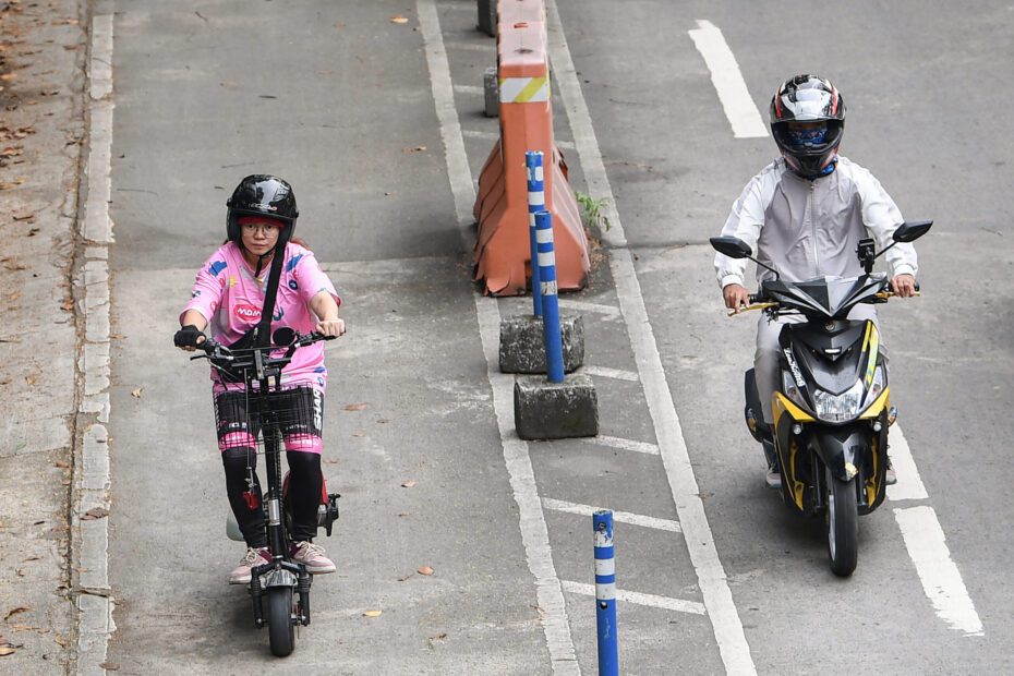 Are There Ebikes for Couples To Ride Together in the Philippines?